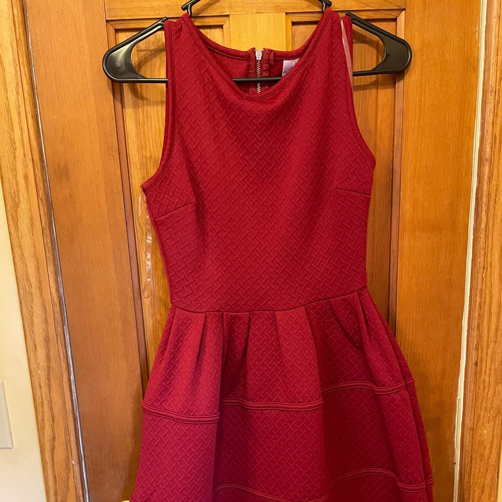 Red textured teacup dress perfect for fall